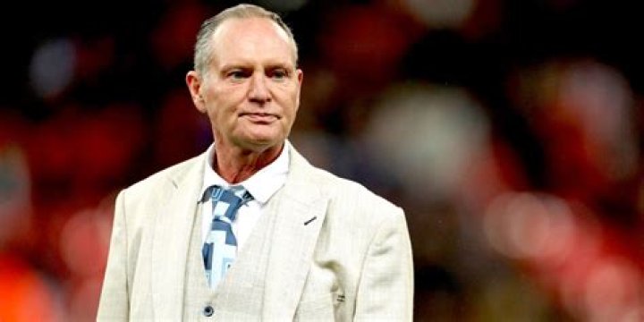 Paul Gascoigne - Bio, Age, net worth, height, Wiki, Facts and Family