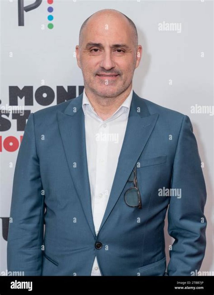 Paulino Nunes - Bio, Age, Wiki, Facts and Family