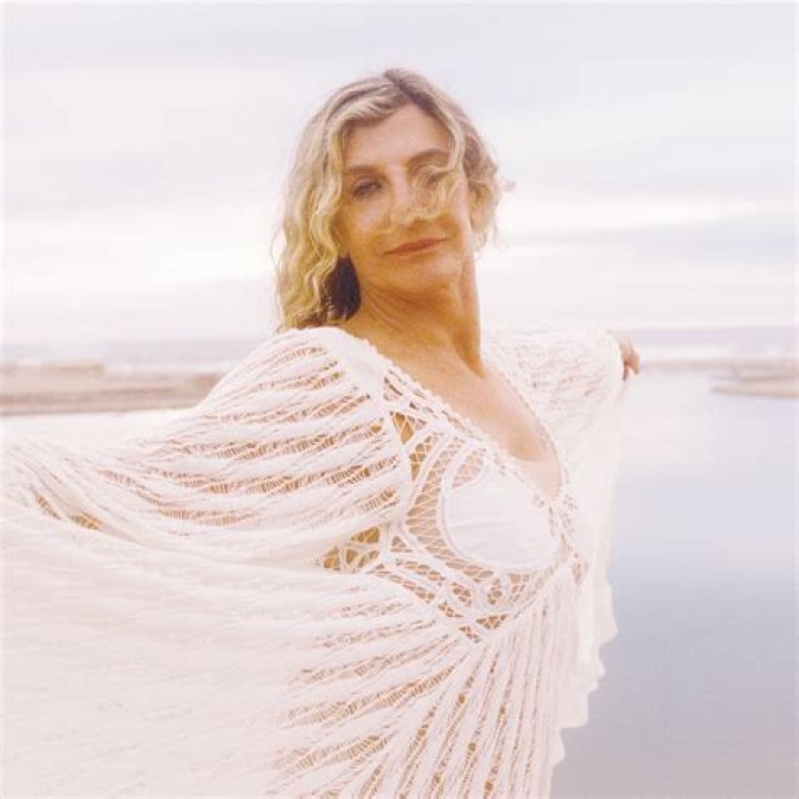 Pebe Sebert - Bio, Age, Wiki, Facts and Family