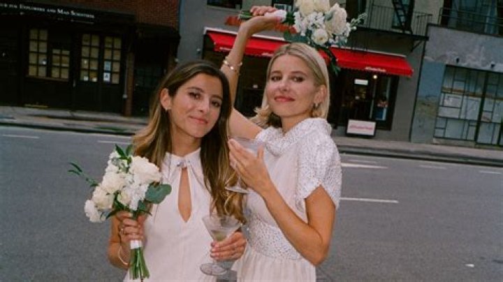 Phoebe-Lettice Thompson - Bio, Age, Wiki, Facts and Family