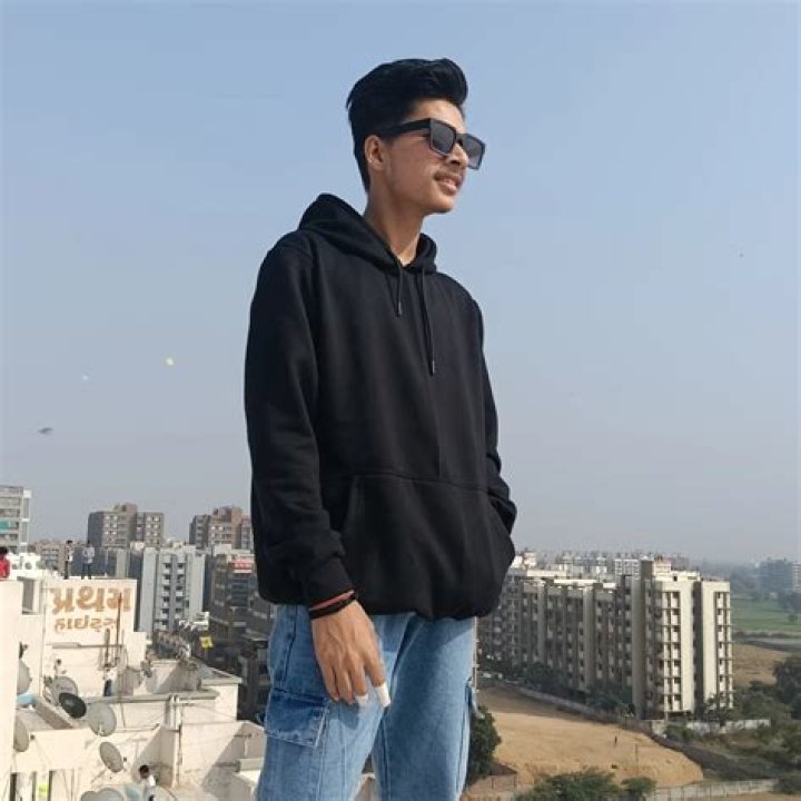 Piyush Bhagat - Bio, Age, Wiki, Facts and Family