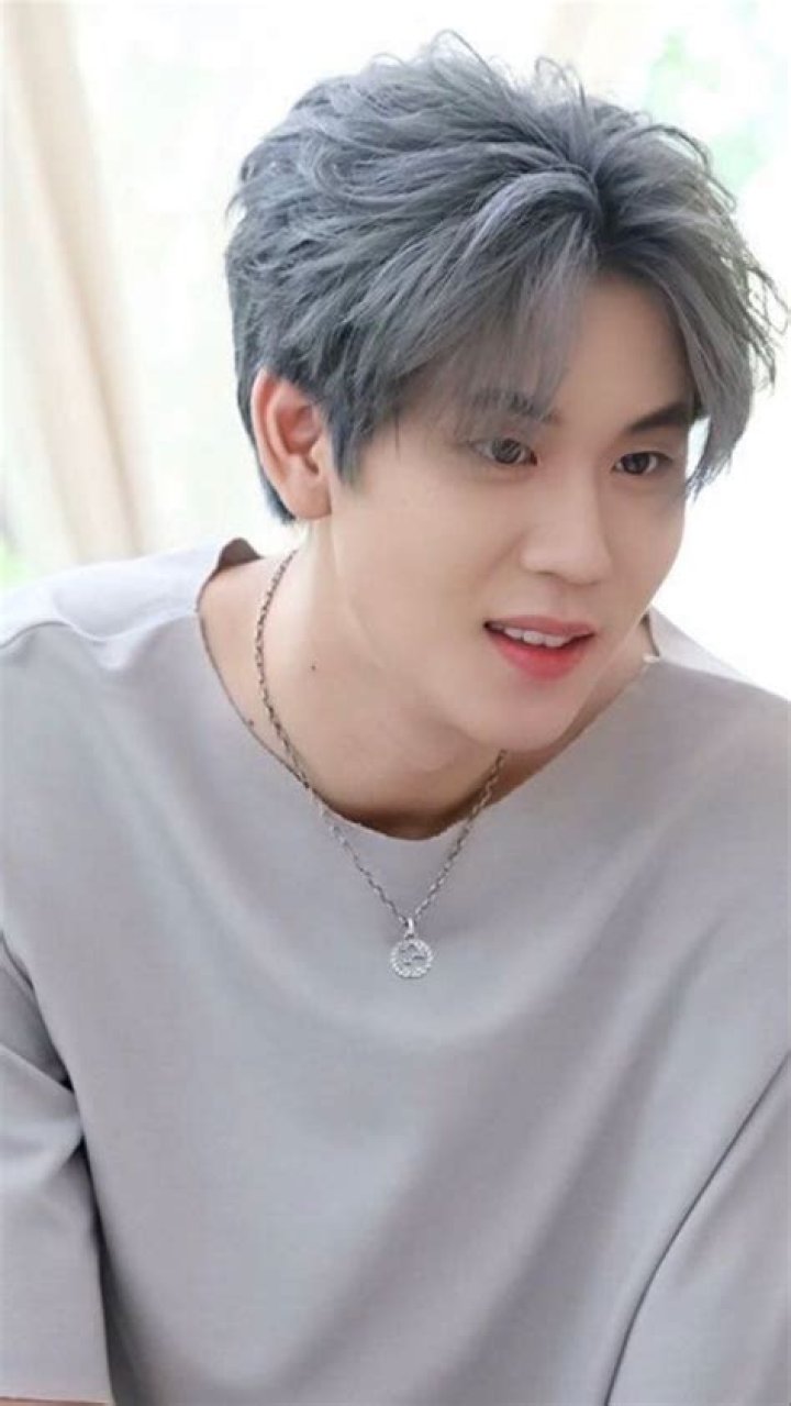 Prem Warut Chawalitrujiwong: TV Actor Detailed Bio, Age, Birthday, & Height Insights and more