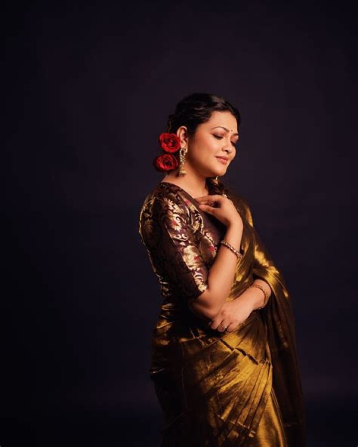 Priyanka Barve - Bio, Age, Wiki, Facts and Family