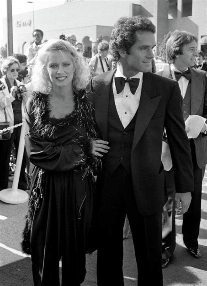 Randi Oakes - Bio, Age, Wiki, Facts and Family