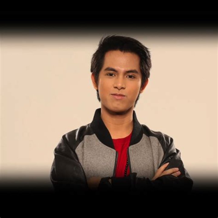 Abra - Bio, Age, height, Wiki, Facts and Family