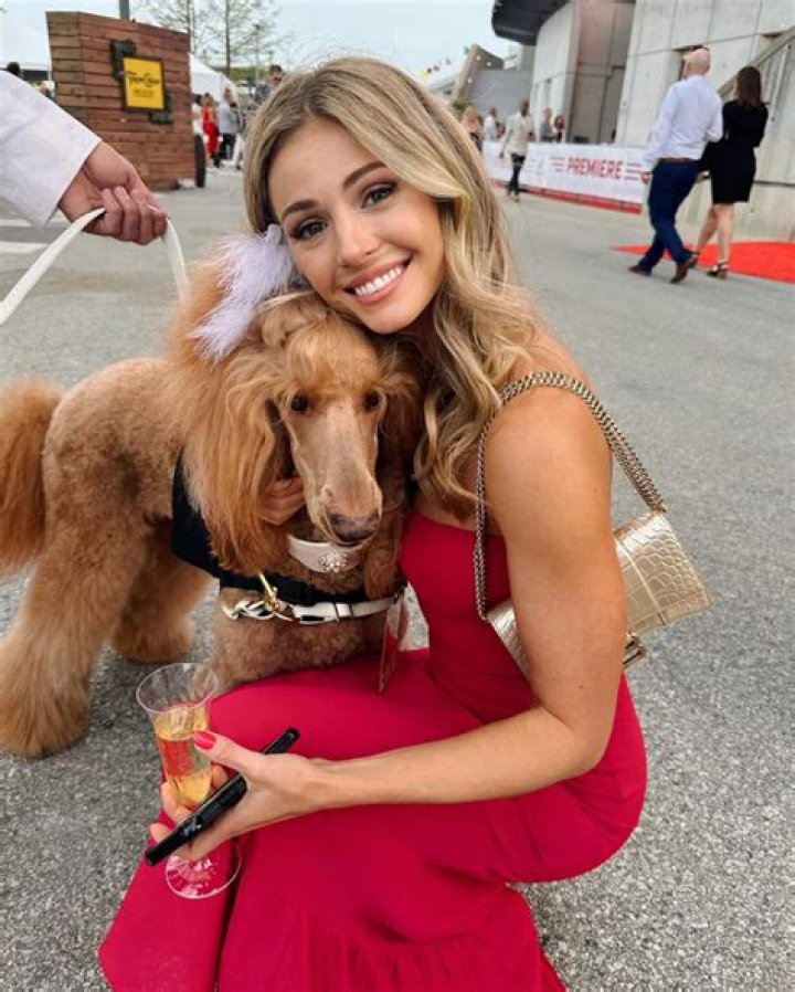 Rebecca Dalton - Bio, Age, Wiki, Facts and Family