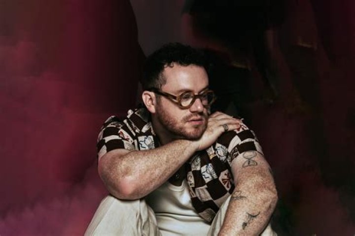 Regan Burns - Bio, Age, height, Wiki, Facts and Family