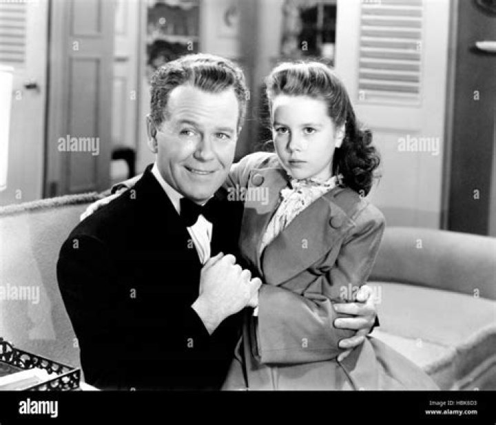 Regis Toomey - Bio, Age, height, Wiki, Facts and Family