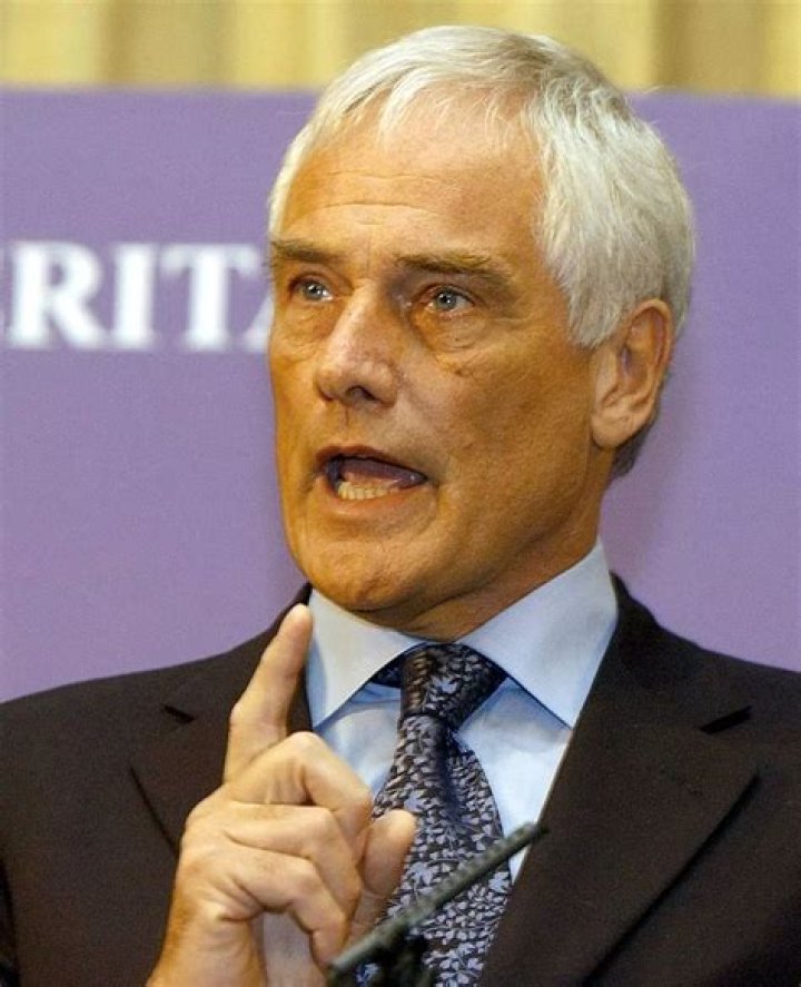 Robert Kilroy-Silk - Bio, Age, Wiki, Facts and Family