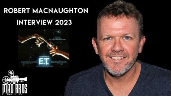 Robert Macnaughton - Bio, Age, net worth, Wiki, Facts and Family