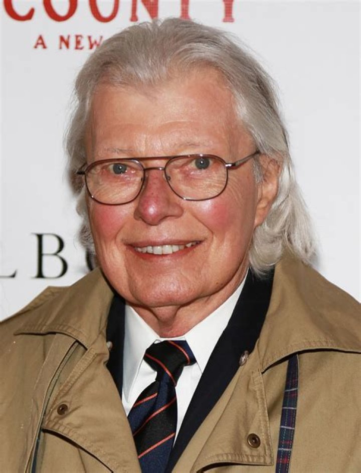 Robert James Waller - Bio, Age, Wiki, Facts and Family