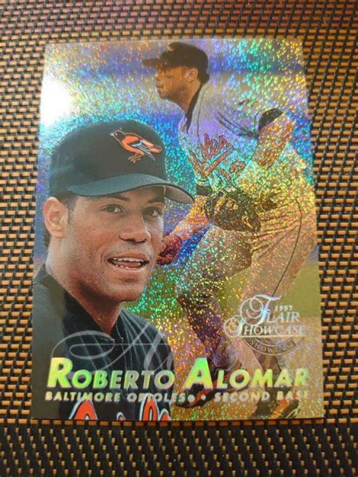 Roberto Alomar - Bio, Age, net worth, siblings, Wiki, Facts and Family