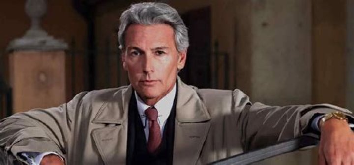 Roberto Farnesi - Bio, Age, Wiki, Facts and Family