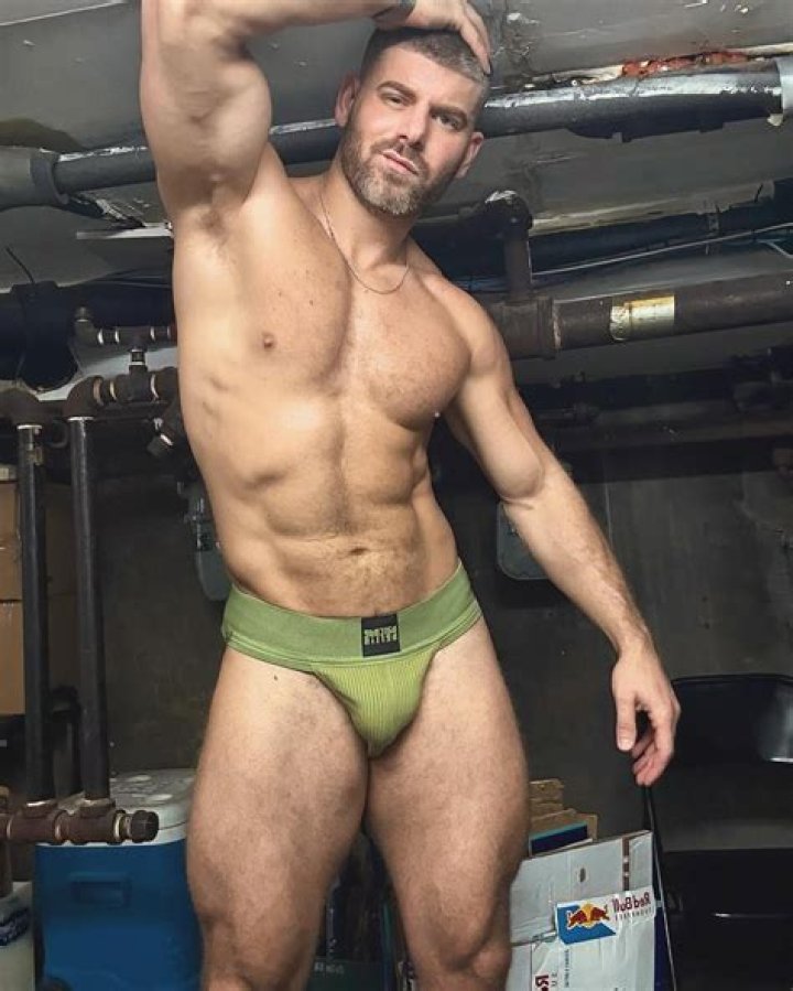 Who is Ryan Hale ? Wikipedia,Age,Height,Weight,Real Name,Net Worth