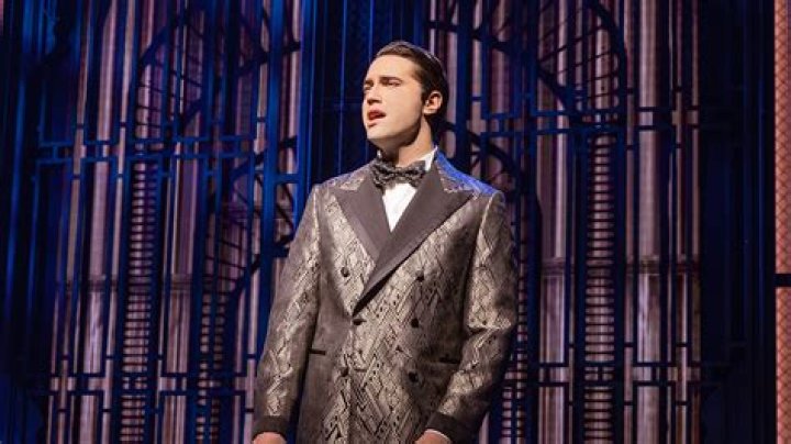 Ryan McCartan - Bio, Age, height, Wiki, Facts and Family