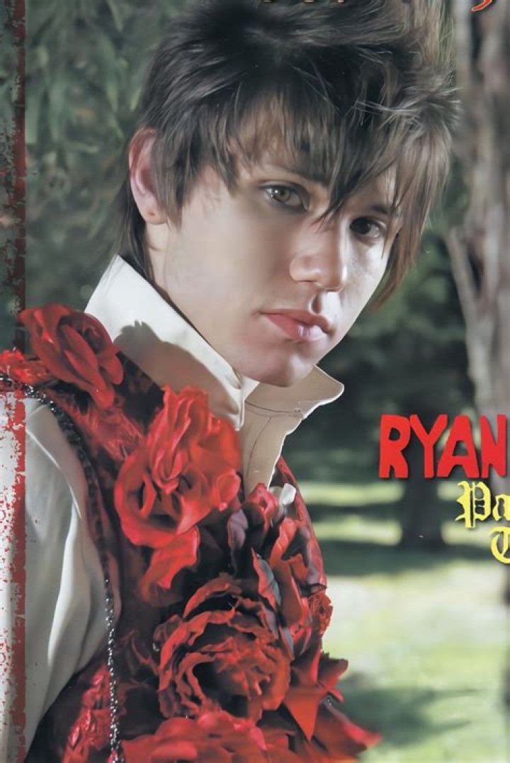 Ryan Ross - Bio, Age, net worth, height, Wiki, Facts and Family