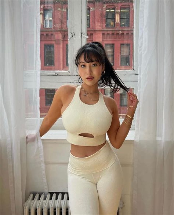 Sabrina Sablosky : Age, Birthday, Wiki, Bio and Family, N...