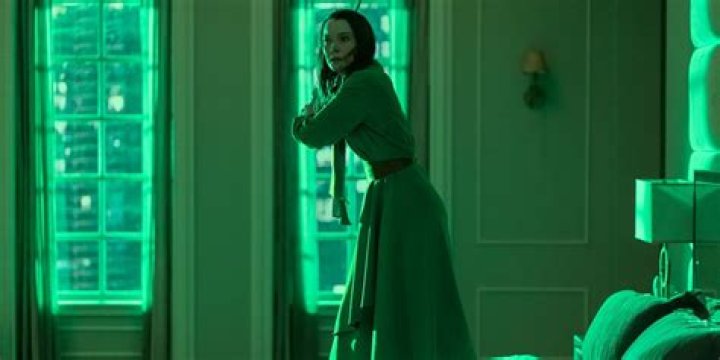 Samantha Sloyan - Bio, Age, Wiki, Facts and Family