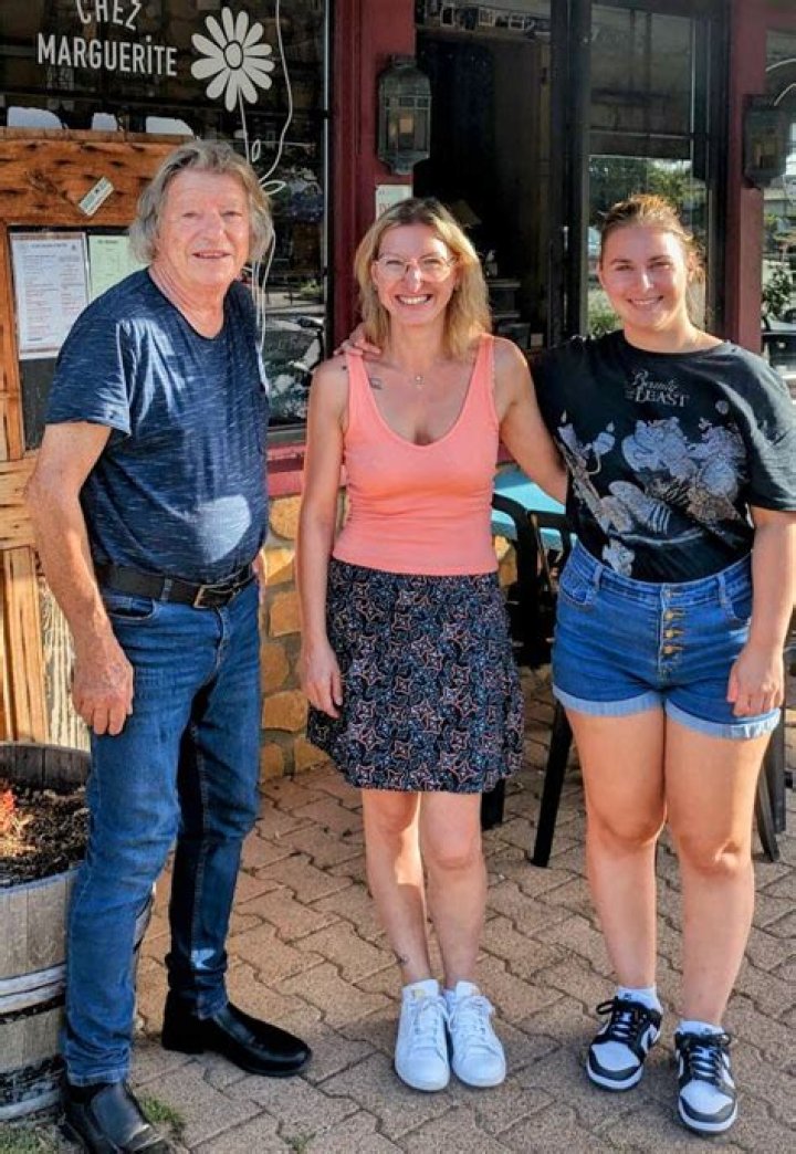 Sandra Herold (other) - Wikipedia, Age, Net Worth, Biography , Spotify, TikTok, Facebook, Facts and Family