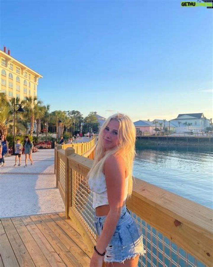 Sarah Georgiana - Bio, Age, height, weight, Wiki, Facts and Family