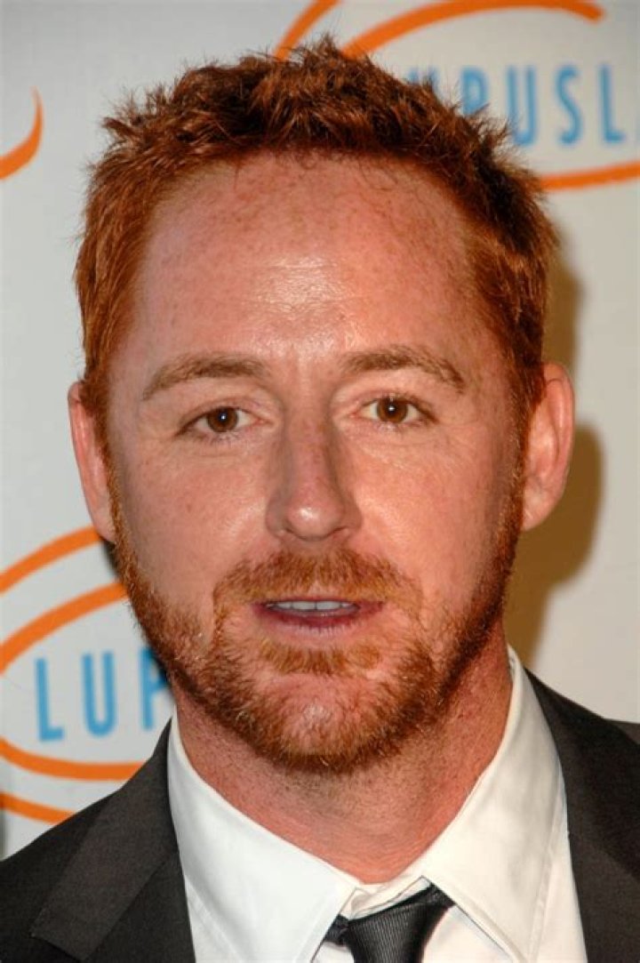 Scott Grimes - Bio, Age, net worth, height, Wiki, Facts and Family