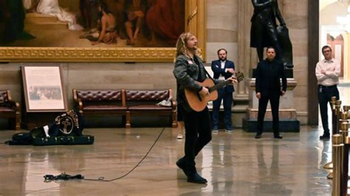 Sean Feucht - Bio, Age, Wiki, Facts and Family