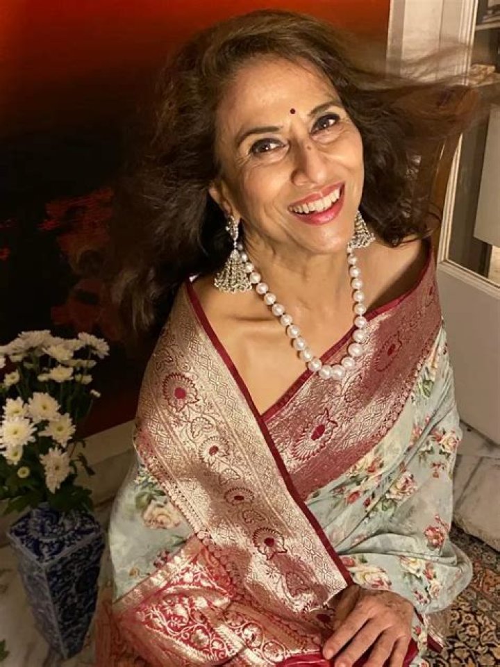 Shobhaa De - Bio, Age, Wiki, Facts and Family