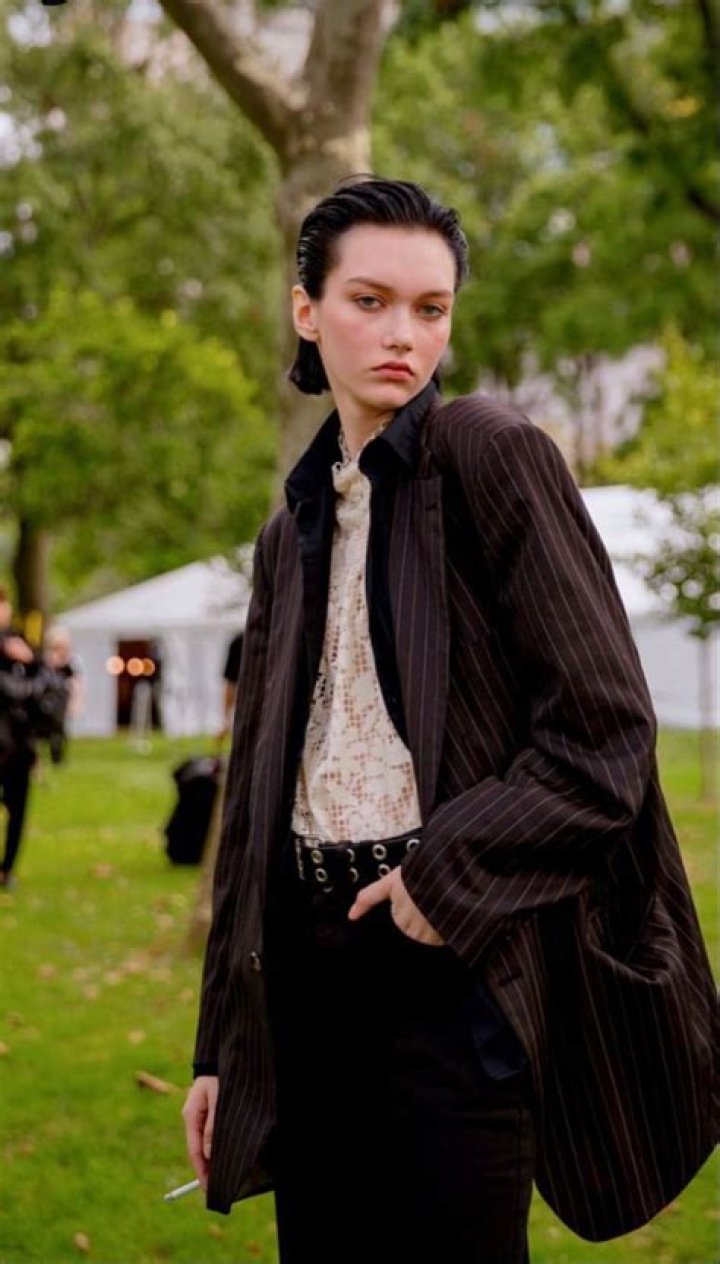 Sofia Steinberg: Model Detailed Bio, Age, Birthday, & Height Insights and more