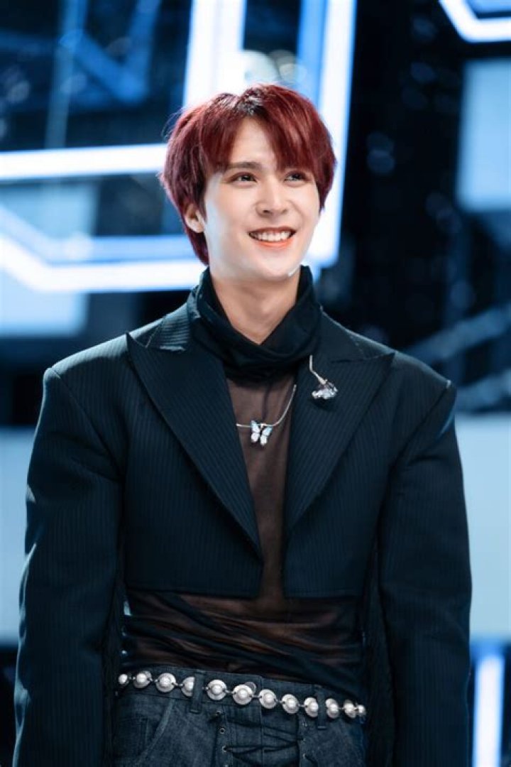 Son Dong-woon - Bio, Age, siblings, height, weight, Wiki, Facts and Family