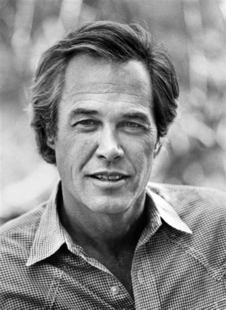 Steve Kanaly - Bio, Age, net worth, height, Wiki, Facts and Family