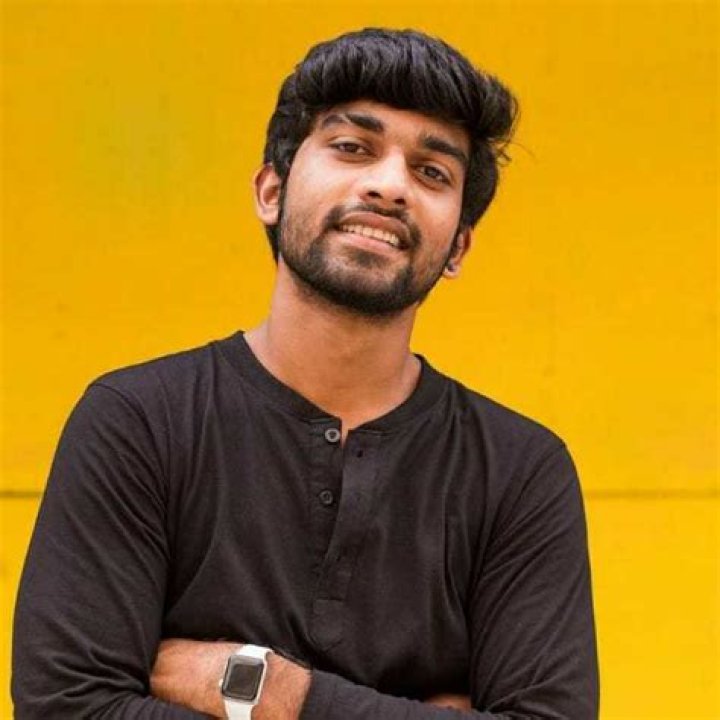 Sugi Vijay - Bio, Age, Wiki, Facts and Family