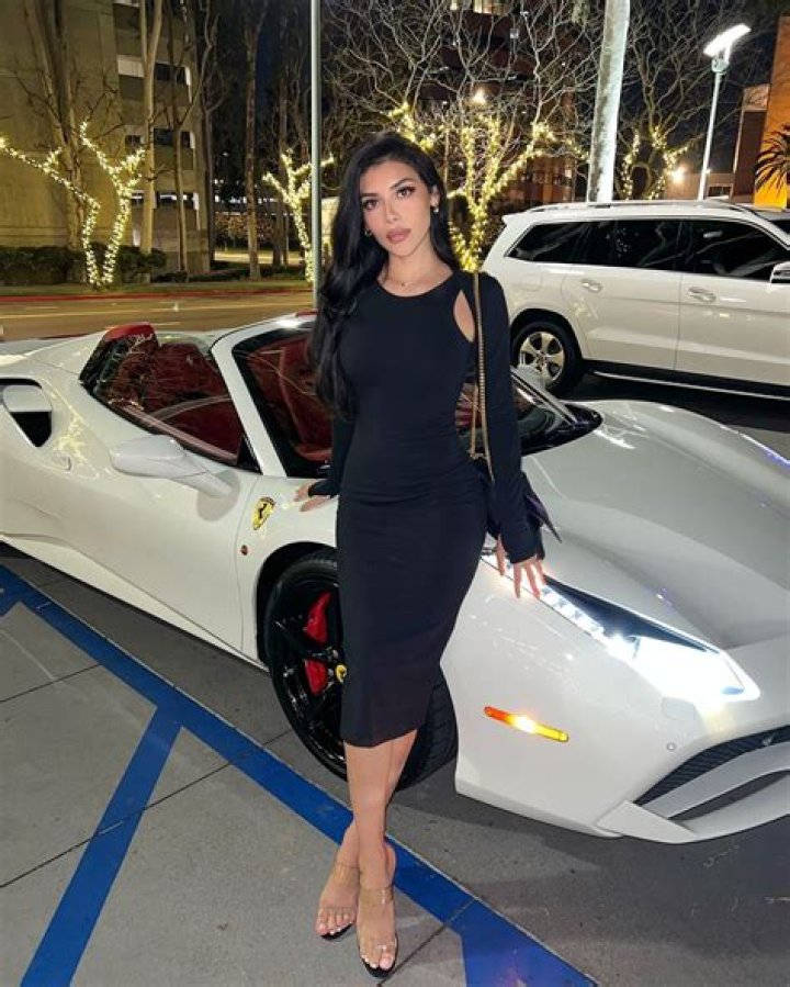 Tania Lucely - Bio, Age, Wiki, Facts and Family