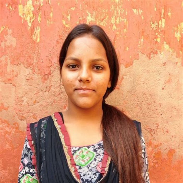 Tanishaa Mukerji - Bio, Age, Wiki, Facts and Family