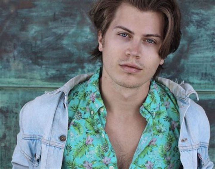 Tanner Stine - Bio, Age, Wiki, Facts and Family