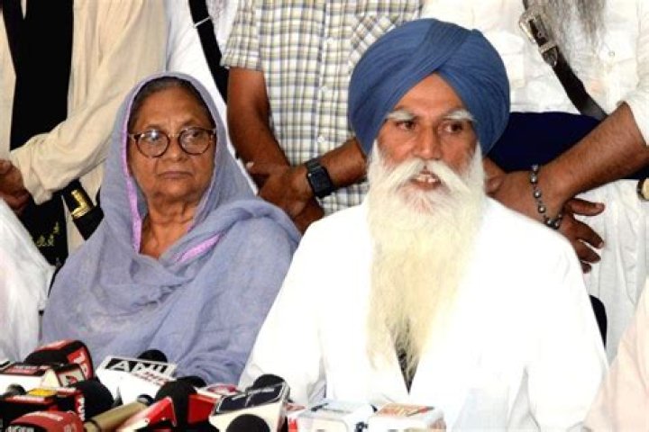 Tarsem Singh - Bio, Age, net worth, Wiki, Facts and Family