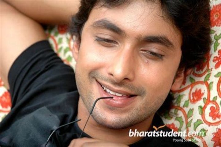 Tarun Chandra - Bio, Age, Wiki, Facts and Family