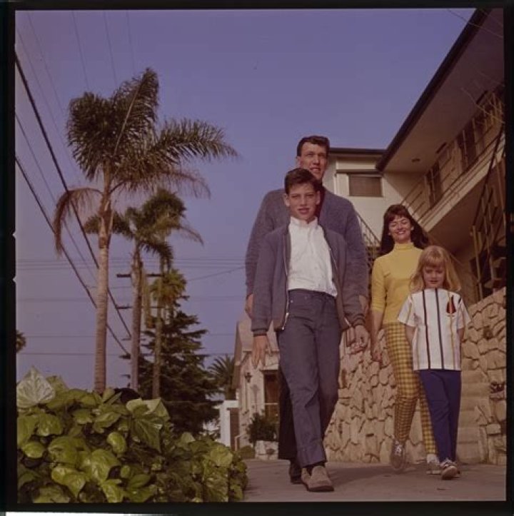 Ted Cassidy - Bio, Age, height, Wiki, Facts and Family