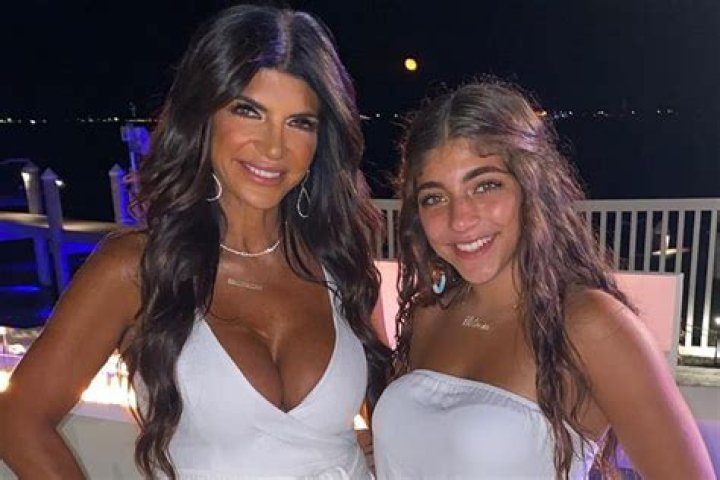 Teresa Giudice - Bio, Age, Wiki, Facts and Family