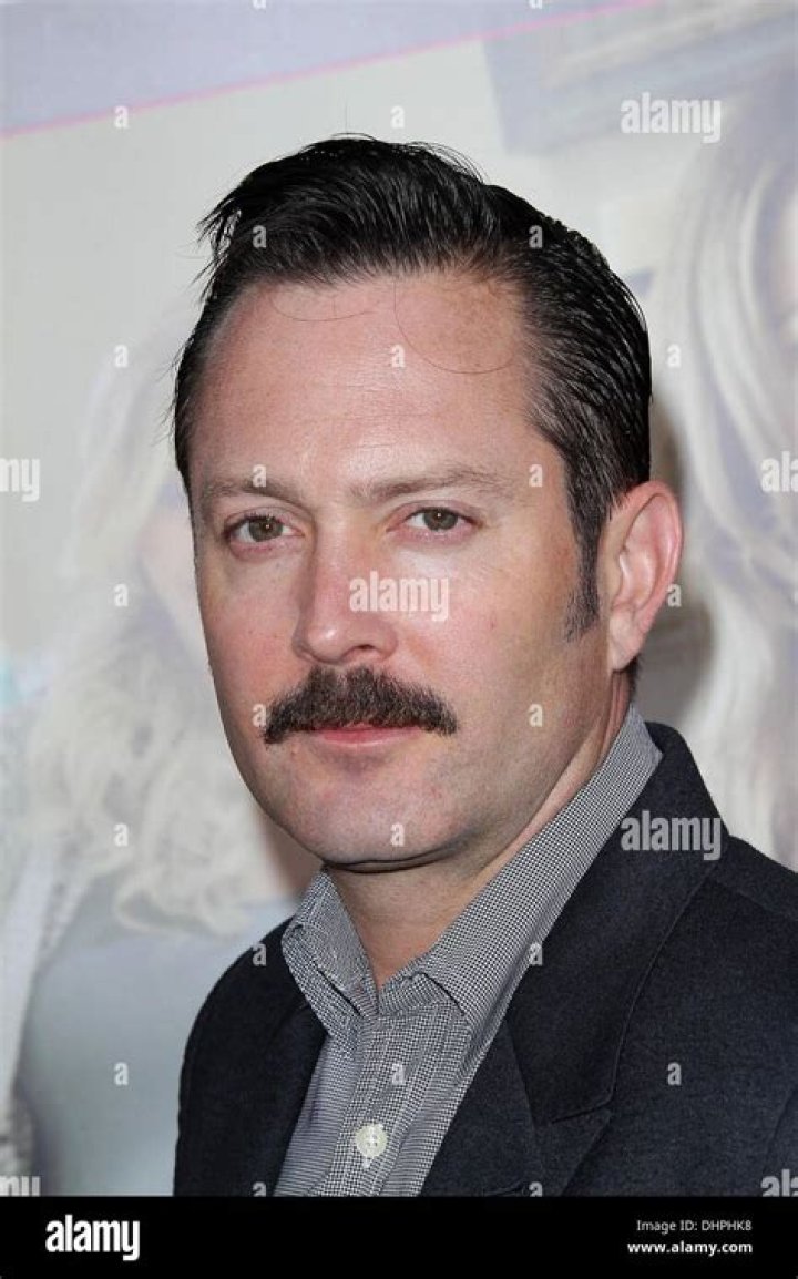 Thomas Lennon - Bio, Age, net worth, height, Wiki, Facts and Family