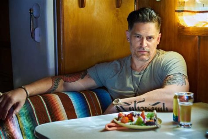 Travis Willingham - Bio, Age, siblings, height, Wiki, Facts and Family