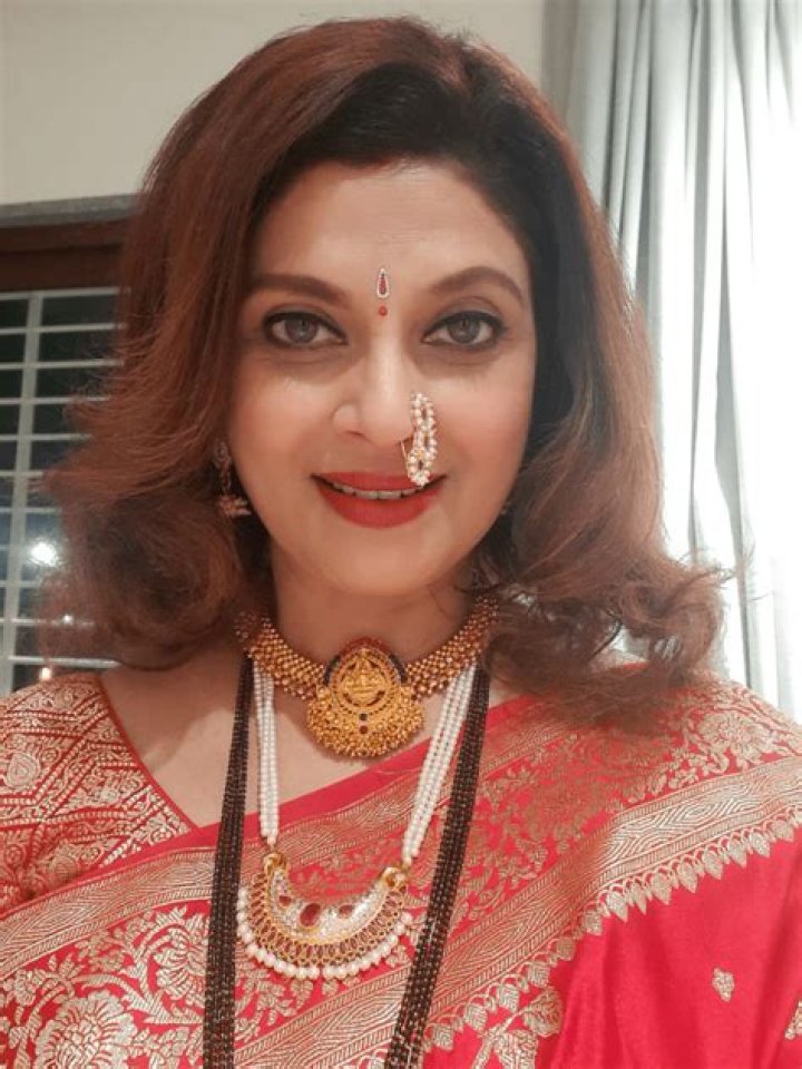 Varsha Usgaonkar - Bio, Age, Wiki, Facts and Family