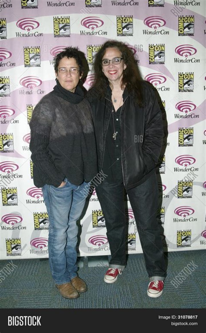 Wendy Melvoin - Bio, Age, net worth, siblings, Wiki, Facts and Family