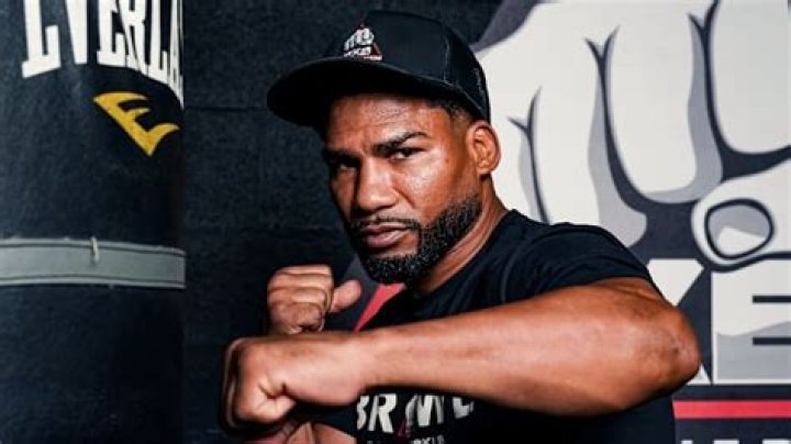 Yuriorkis Gamboa - Bio, Age, net worth, height, Wiki, Facts and Family