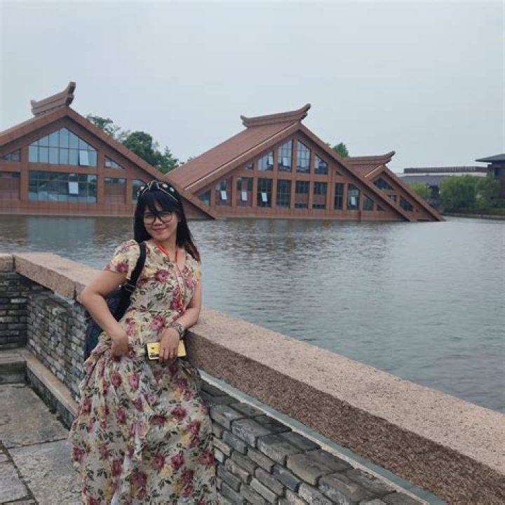 Zach Tyler Eisen - Bio, Age, net worth, Wiki, Facts and Family