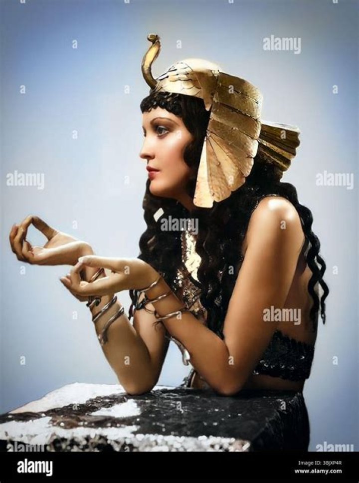 Zita Johann - Bio, Age, Wiki, Facts and Family